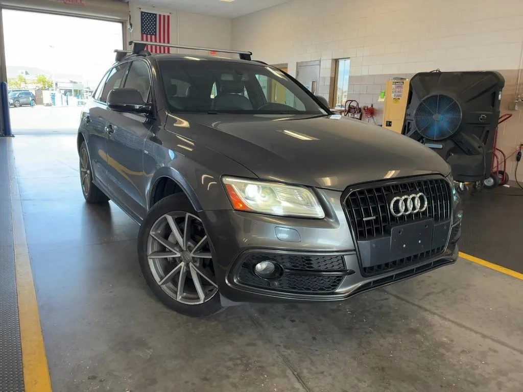 2016 Audi Q5 3.0T Premium Plus photo 3