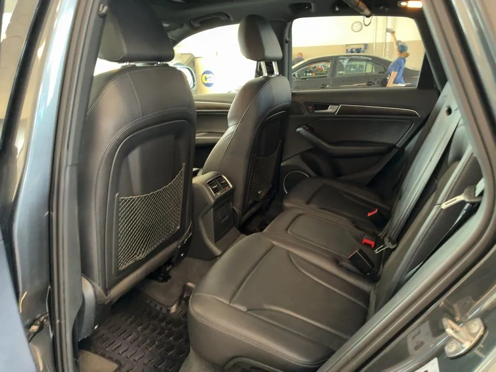 2016 Audi Q5 3.0T Premium Plus photo 6