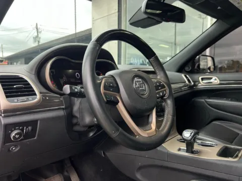 Photos of 2014 Jeep Grand Cherokee Overland for sale in Indianapolis, IN at AutoGiant USA Indianapolis