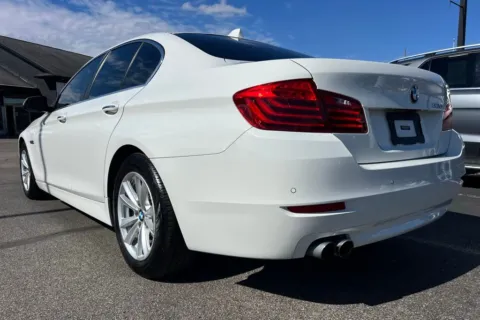 More photos of 2016 BMW 5 Series 528i at AutoGiant USA Indianapolis, IN