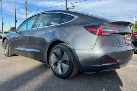 More photos of 2019 Tesla Model 3 Long Range at AutoGiant USA Indianapolis, IN