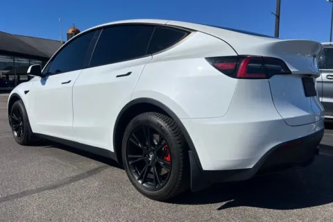 More photos of 2020 Tesla Model Y Long Range at AutoGiant USA Indianapolis, IN