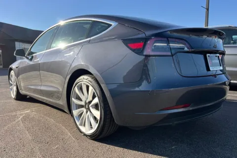More photos of 2020 Tesla Model 3 Long Range at AutoGiant USA Indianapolis, IN