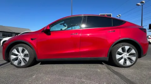 Another view of 2021 Tesla Model Y Long Range for sale in Indianapolis, IN at AutoGiant USA Indianapolis