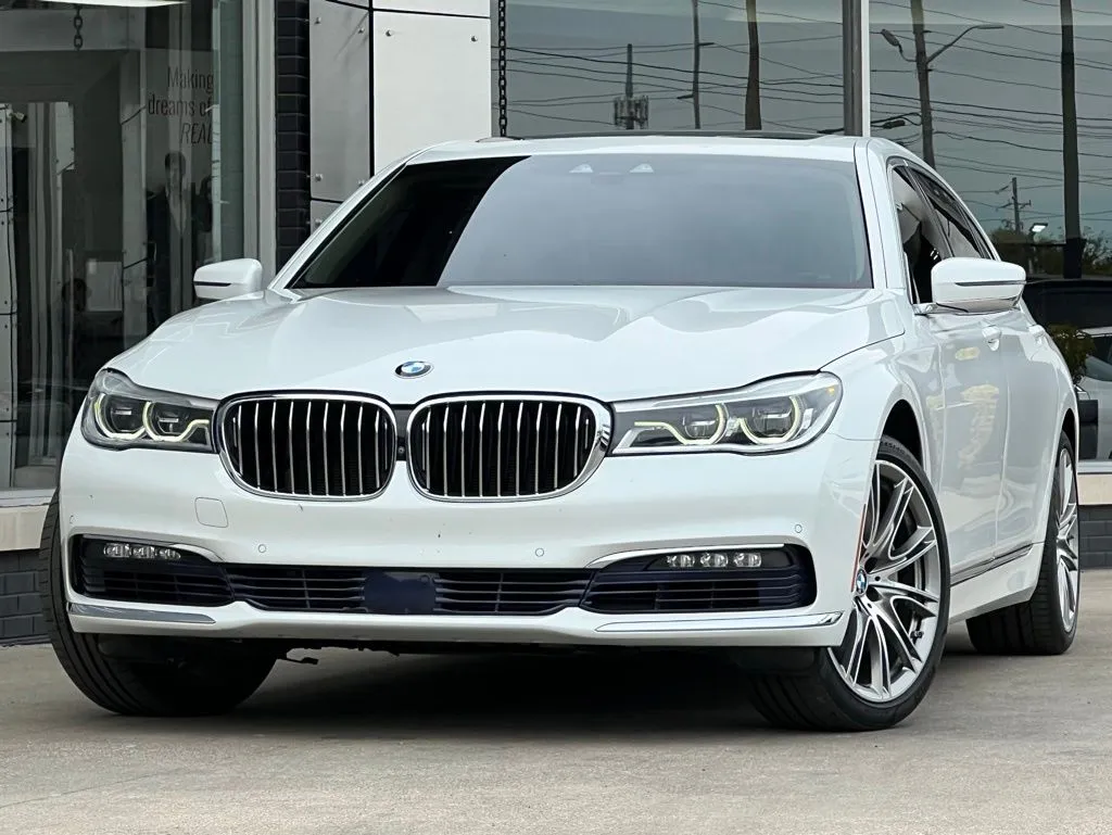 White 2016 BMW 7 Series 750i xDrive for sale in Indianapolis, IN