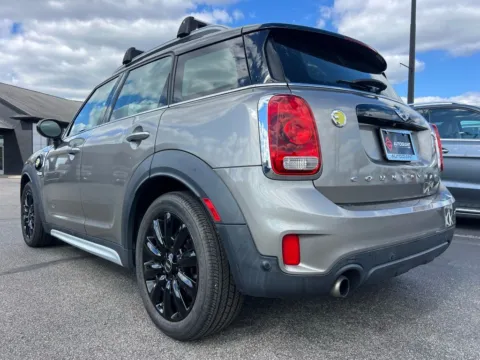More photos of 2018 MINI Cooper S E Countryman at AutoGiant USA Indianapolis, IN