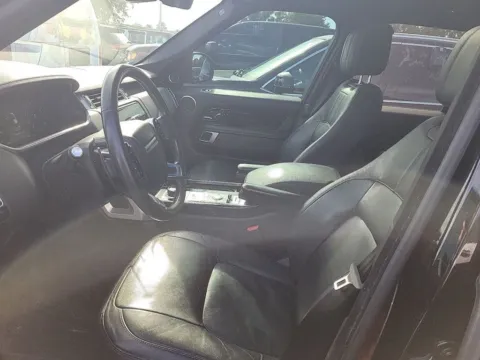 More photos of 2019 Land Rover Range Rover 3.0L V6 Supercharged at AutoGiant USA Indianapolis, IN