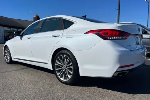 More photos of 2015 Hyundai Genesis 3.8 at AutoGiant USA Indianapolis, IN