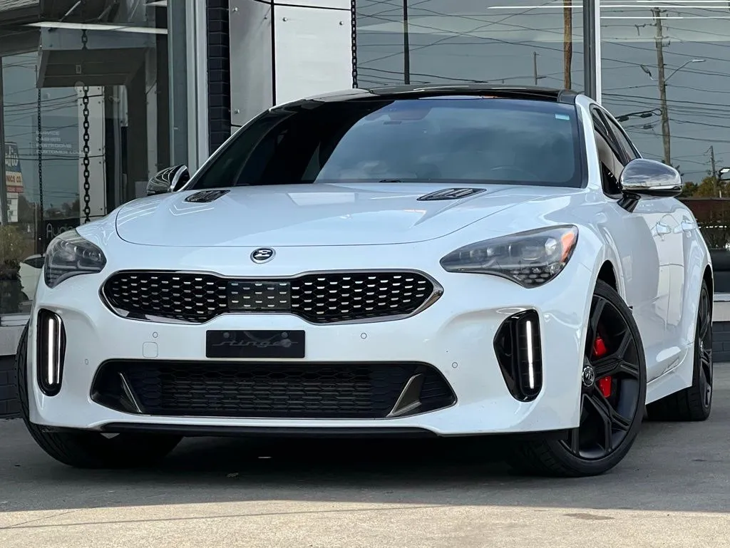 White 2018 Kia Stinger GT2 for sale in Indianapolis, IN