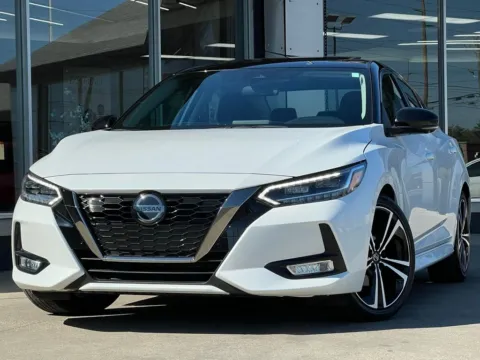 Black 2023 Nissan Sentra SR for sale in Indianapolis, IN
