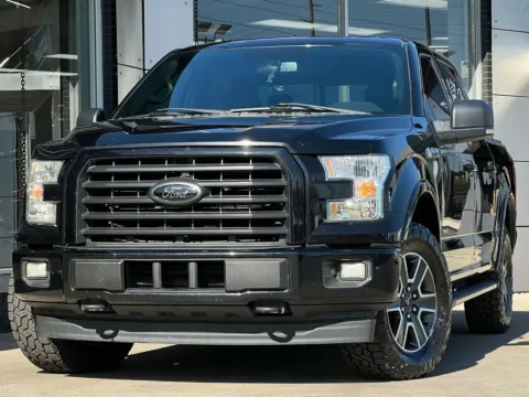 Black 2016 Ford F-150 XLT for sale in Indianapolis, IN