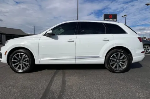 Another view of 2017 Audi Q7 3.0T Premium Plus for sale in Indianapolis, IN at AutoGiant USA Indianapolis