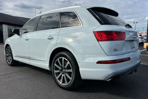 More photos of 2017 Audi Q7 3.0T Premium Plus at AutoGiant USA Indianapolis, IN