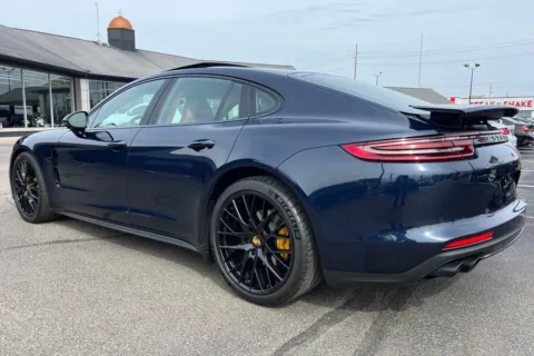More photos of 2018 Porsche Panamera at AutoGiant USA Indianapolis, IN