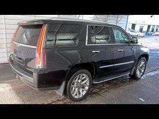 More photos of 2020 Cadillac Escalade Premium Luxury at AutoGiant USA Indianapolis, IN
