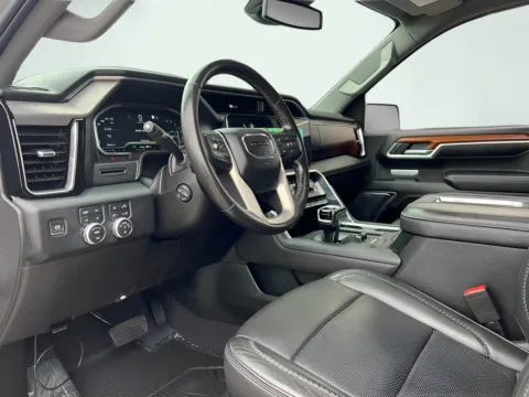 Photos of 2022 GMC Sierra 1500 Denali for sale in Indianapolis, IN at AutoGiant USA Indianapolis