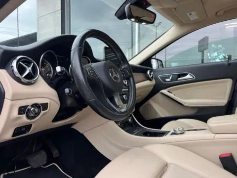 Photos of 2020 Mercedes-Benz GLA 250 for sale in Indianapolis, IN at AutoGiant USA Indianapolis