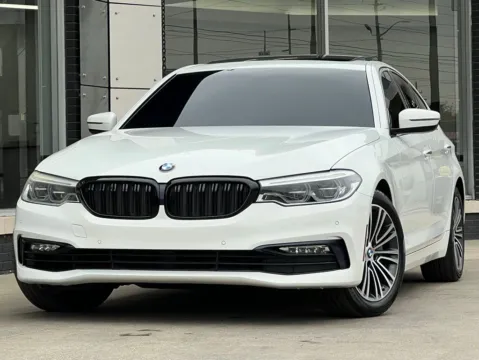 White 2017 BMW 5 Series 540i for sale in Indianapolis, IN