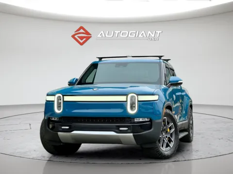 Blue 2022 Rivian R1T Launch Edition for sale in Indianapolis, IN