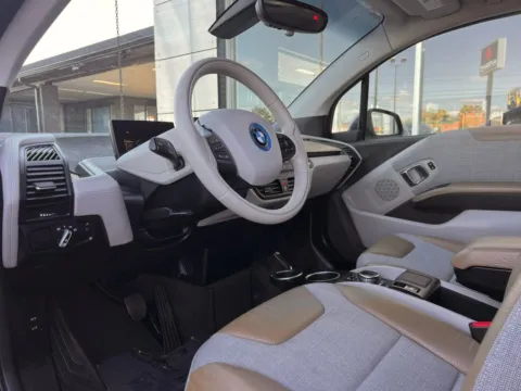 Photos of 2014 BMW i3 for sale in Indianapolis, IN at AutoGiant USA Indianapolis