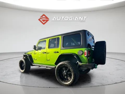 More photos of 2018 Jeep Wrangler Unlimited Rubicon at AutoGiant USA Indianapolis, IN