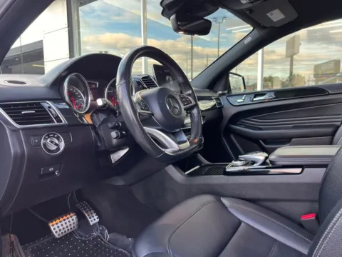 Photos of 2019 Mercedes-Benz GLE 43 AMG for sale in Indianapolis, IN at AutoGiant USA Indianapolis