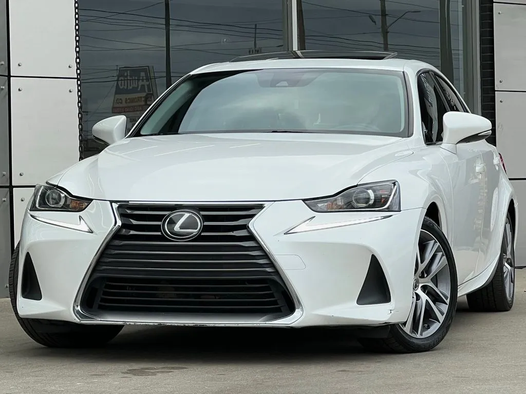 2018 Lexus IS