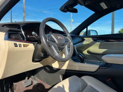 Photos of 2017 Cadillac XT5 Luxury for sale in Indianapolis, IN at AutoGiant USA Indianapolis