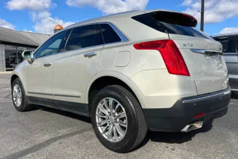 More photos of 2017 Cadillac XT5 Luxury at AutoGiant USA Indianapolis, IN
