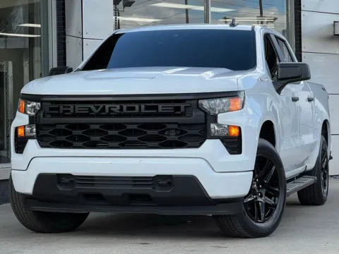 White 2022 Chevrolet Silverado 1500 Custom for sale in Indianapolis, IN