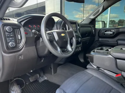 Photos of 2022 Chevrolet Silverado 1500 Custom for sale in Indianapolis, IN at AutoGiant USA Indianapolis