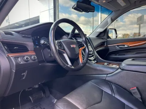 More photos of 2016 Cadillac Escalade Premium at AutoGiant USA Indianapolis, IN