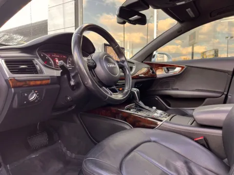 Photos of 2016 Audi A7 3.0T Premium Plus for sale in Indianapolis, IN at AutoGiant USA Indianapolis