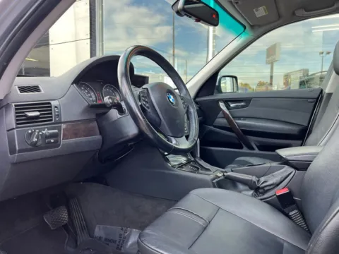 Photos of 2008 BMW X3 3.0si for sale in Indianapolis, IN at AutoGiant USA Indianapolis