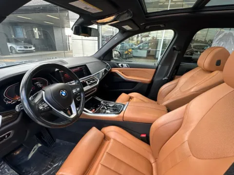 Photos of 2019 BMW X5 xDrive40i for sale in Indianapolis, IN at AutoGiant USA Indianapolis
