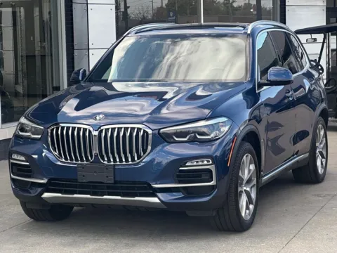 Blue 2019 BMW X5 xDrive40i for sale in Indianapolis, IN