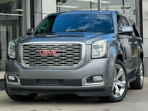 Gray 2019 GMC Yukon XL Denali for sale in Indianapolis, IN