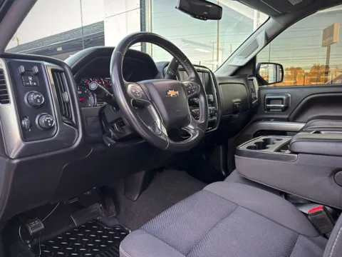 Photos of 2019 Chevrolet Silverado 1500 LD LT for sale in Indianapolis, IN at AutoGiant USA Indianapolis