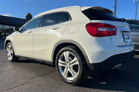 More photos of 2015 Mercedes-Benz GLA 250 at AutoGiant USA Indianapolis, IN