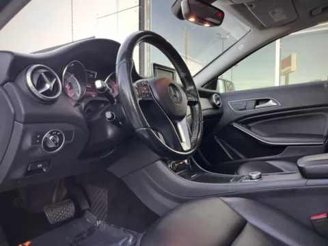 Photos of 2015 Mercedes-Benz GLA 250 for sale in Indianapolis, IN at AutoGiant USA Indianapolis