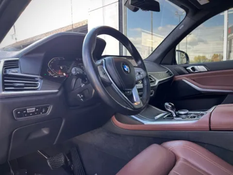 Photos of 2022 BMW X7 xDrive40i for sale in Indianapolis, IN at AutoGiant USA Indianapolis