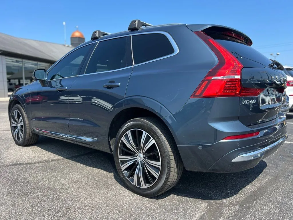 Image of 2022 Volvo XC60 Recharge Plug-In Hybrid