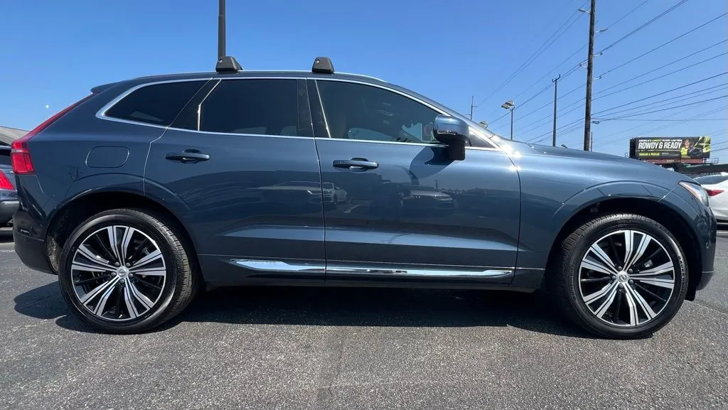 Image of 2022 Volvo XC60 Recharge Plug-In Hybrid