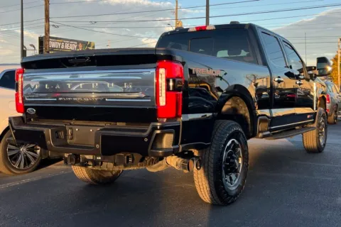 More photos of 2023 Ford F-250SD Platinum at AutoGiant USA Indianapolis, IN