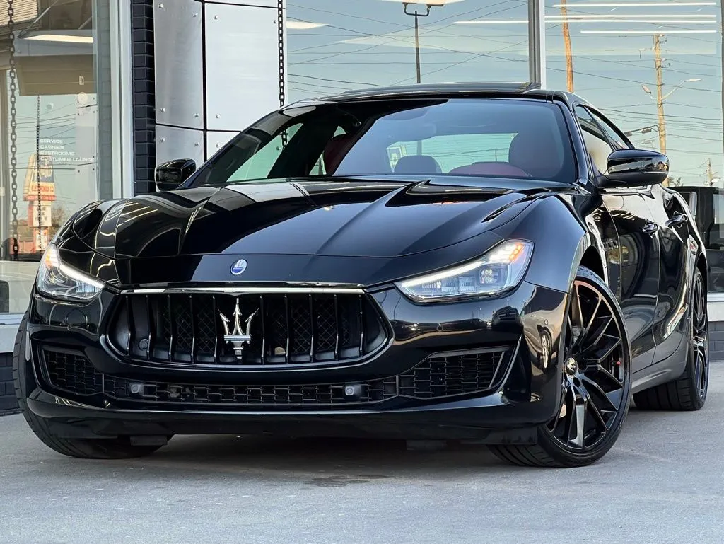 Black 2019 Maserati Ghibli for sale in Indianapolis, IN