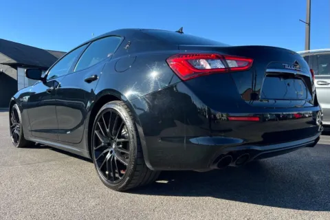 More photos of 2019 Maserati Ghibli at AutoGiant USA Indianapolis, IN