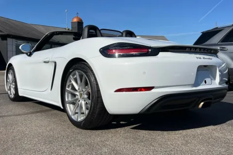 More photos of 2017 Porsche 718 Boxster at AutoGiant USA Indianapolis, IN