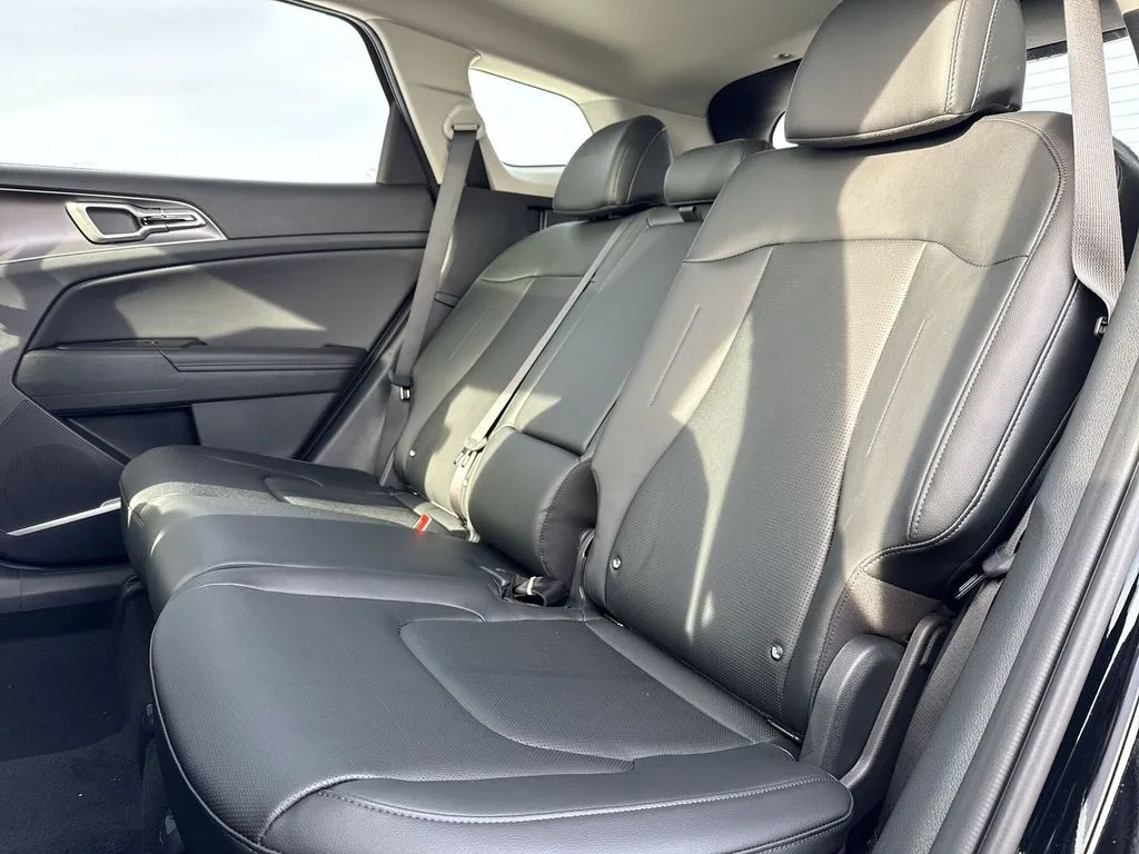 2026 Kia Sportage EX - Photo 25