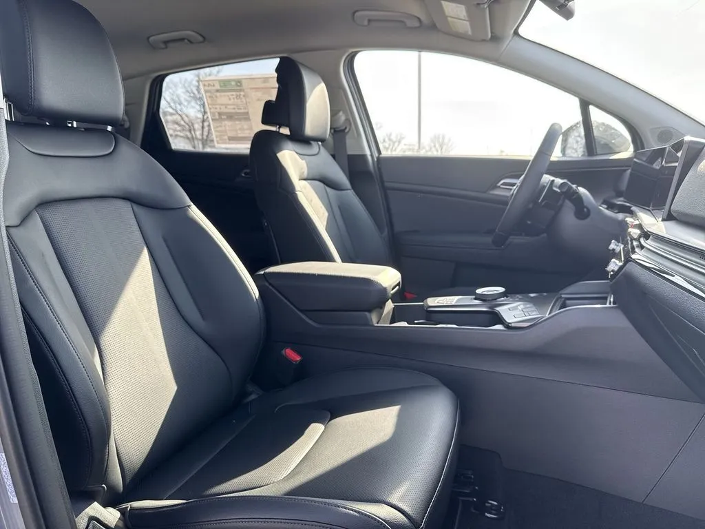 2026 Kia Sportage EX Hybrid - Photo 24
