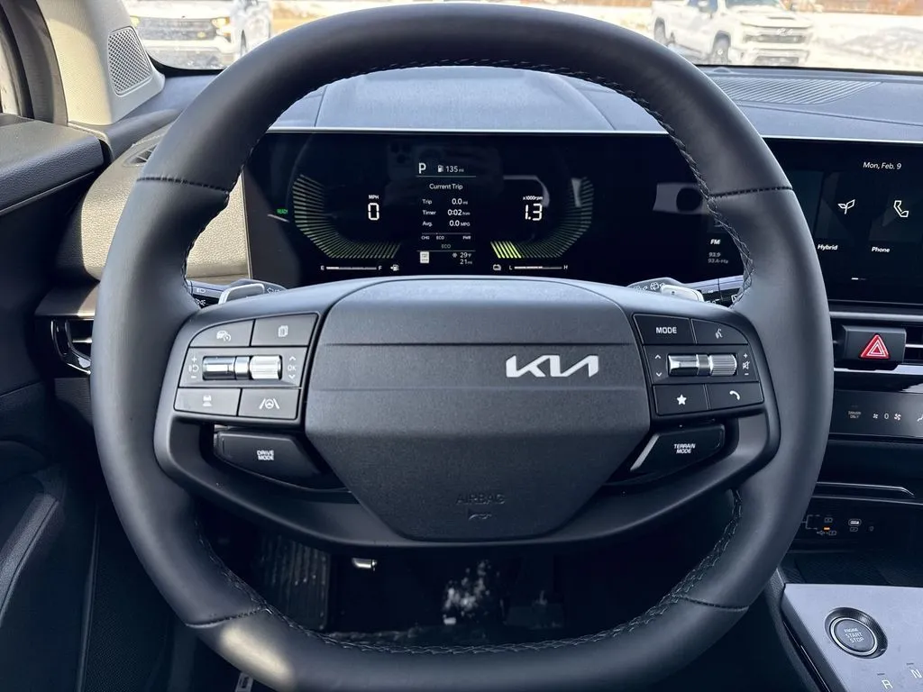 2026 Kia Sportage EX Hybrid - Photo 11